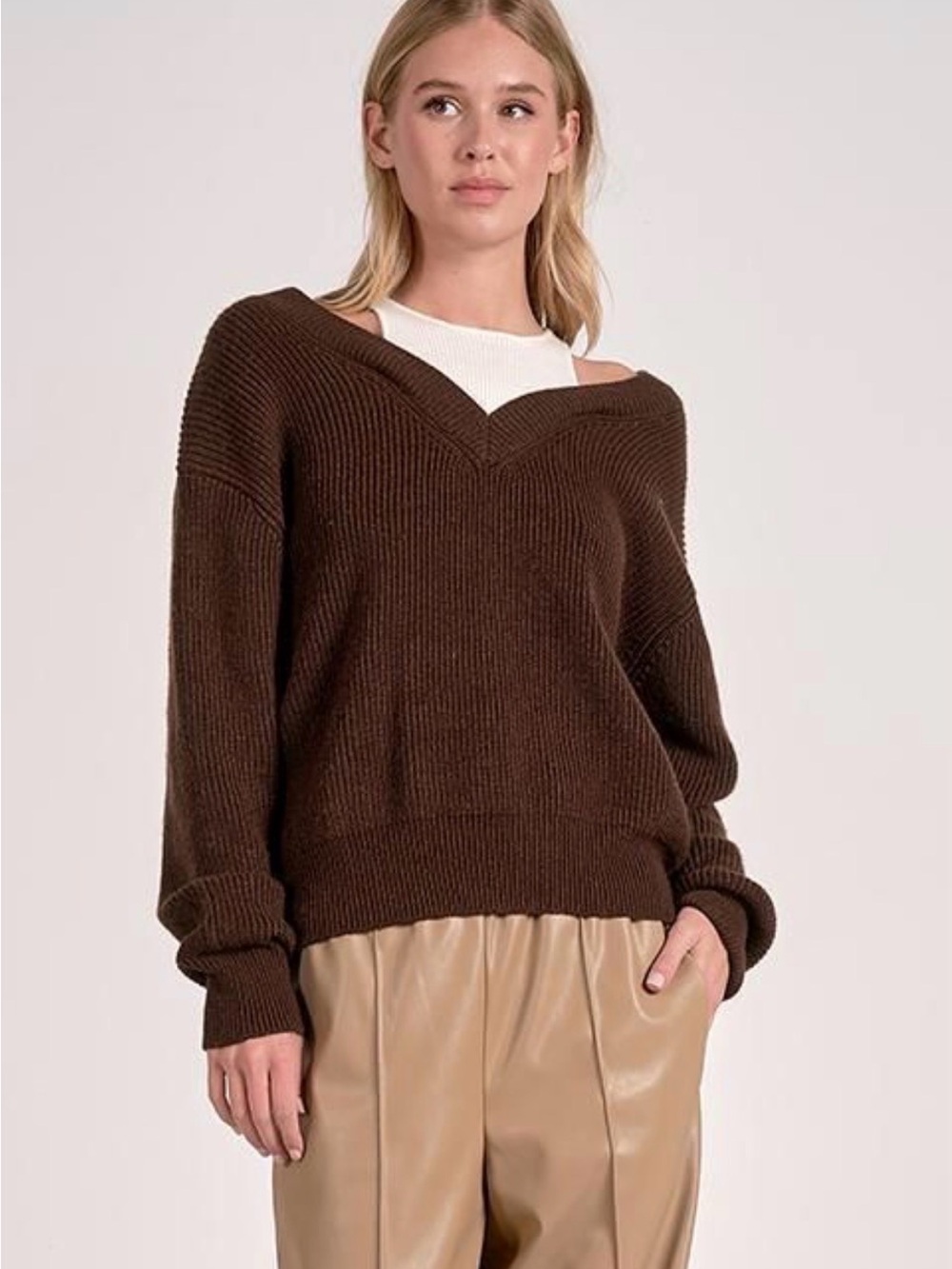 Elan Chocolate Brown V-Neck Ribbed Sweater